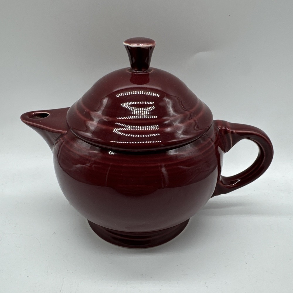 HOMER LAUGHLIN FIESTA WARE USA CINNABAR 2-Cup 3 1/2"h Small Teapot with Lid